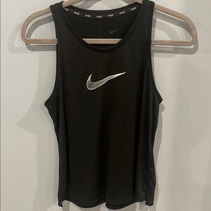 NIKE Dry-Fit  Tank Top Youth XL